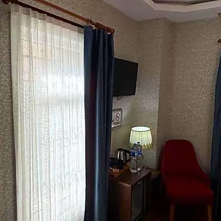 Hotel Aras & 3*