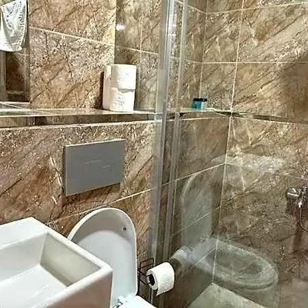 Hotel Aras &