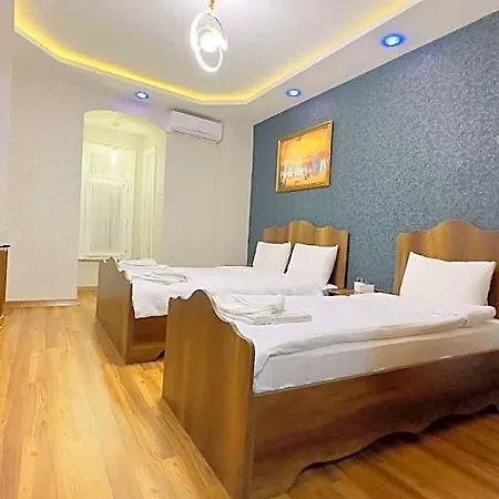 Aras & Hotel